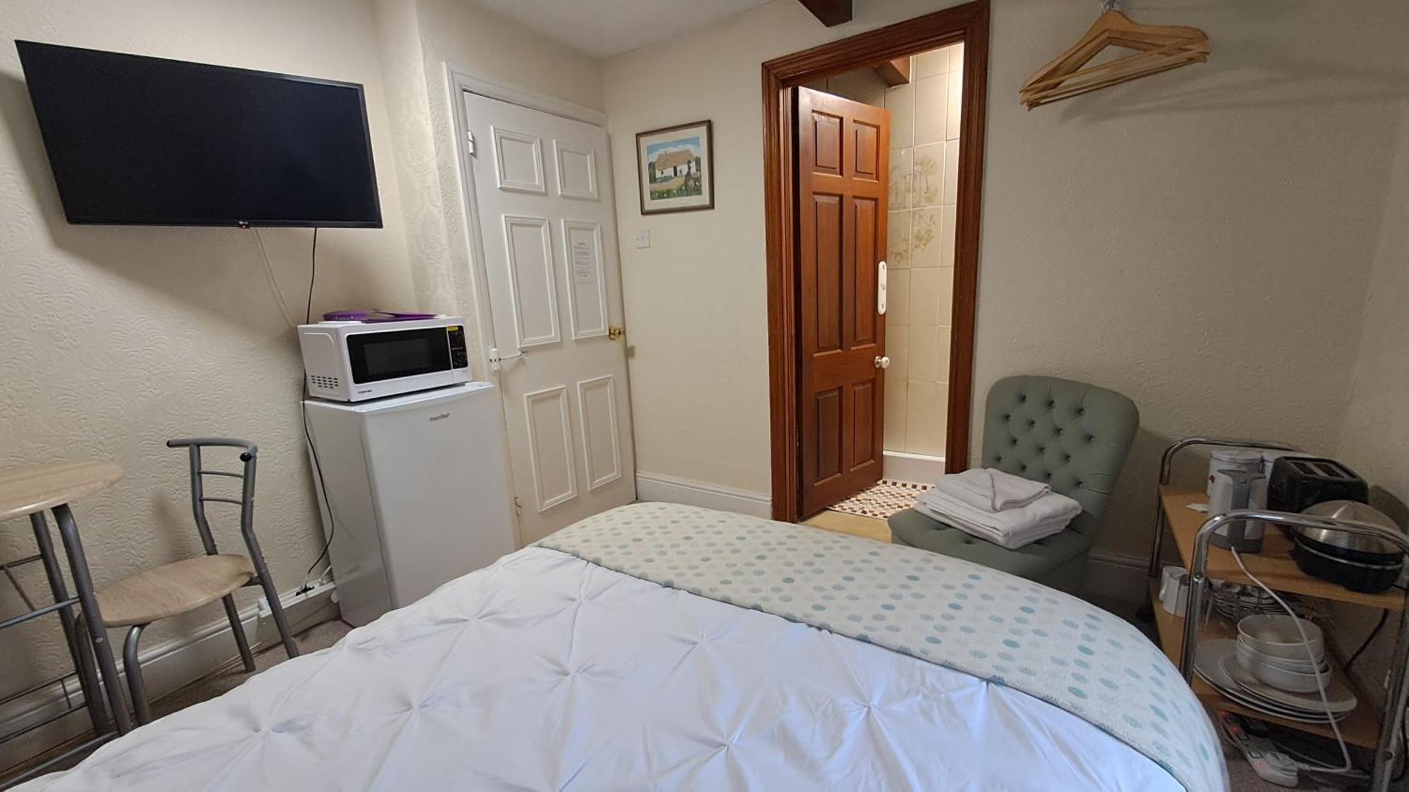 Coynant Farm Guesthouse - Farm Park Stay Swansea Exterior foto